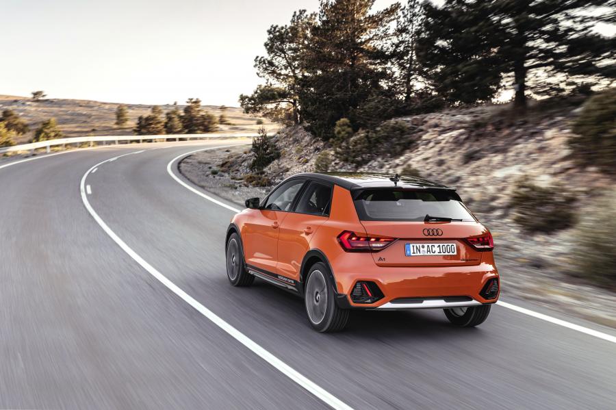  Audi A1 Citycarver Edition One 2019 года  (WW) (фото 26 из 42)